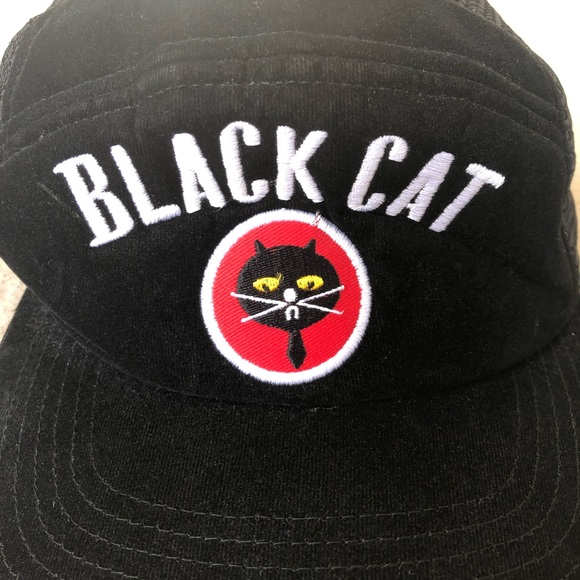 supreme black cat hat